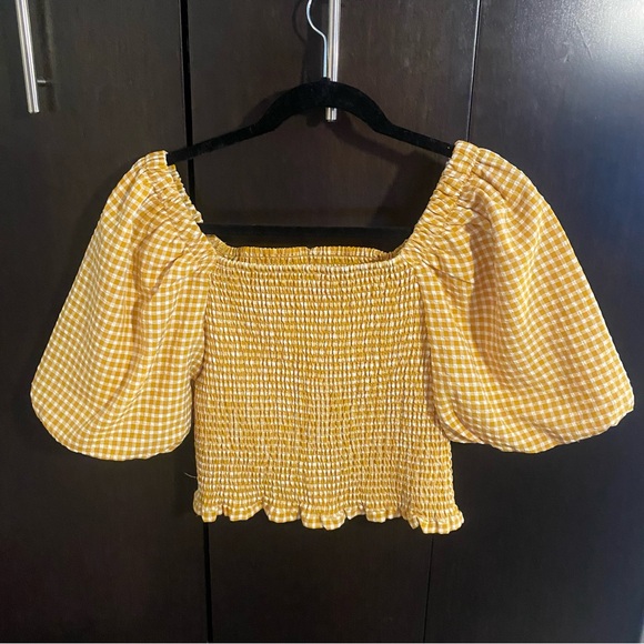 Yellow gingham puff sleeve smocked top - Picture 5 of 5